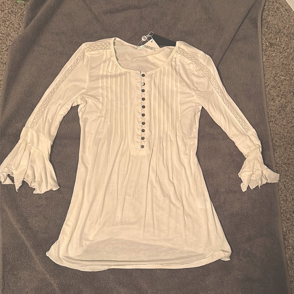 White never worn before blouse in XS.